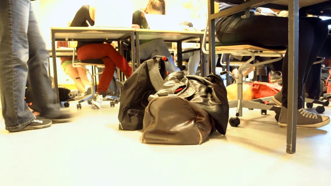 Digital myndiggørelse - Et pilotprojekt til efteruddannelse af lærere på de gymnasiale ungdomsuddannelser i Region Midt