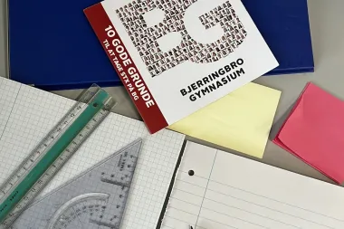 Forsidebillede for projektet Analog undervisning i gymnasiet
